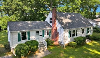 380 Angell Rd, North Providence, RI 02904