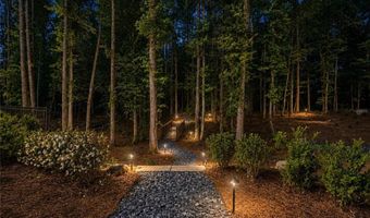 235 Midnight Oak Run 8, Alpharetta, GA 30009