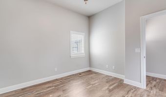 818 N McCloud Cir Unit 507, Andover, KS 67002