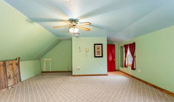123 Rose Vidot Dr, Amsterdam, NY 12010