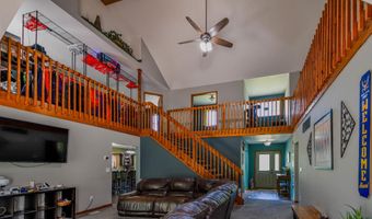 5327 County Road 427 Rd, Auburn, IN 46706