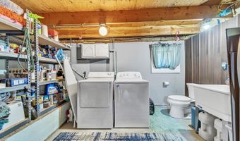 2353 C Addy Gifford Rd, Addy, WA 99101