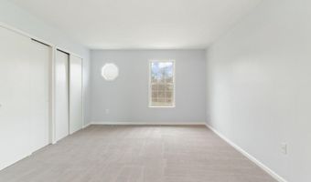 2403 S WALTER REED Dr S, Arlington, VA 22206