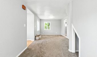 16510 SE GORDON St, Milwaukie, OR 97267