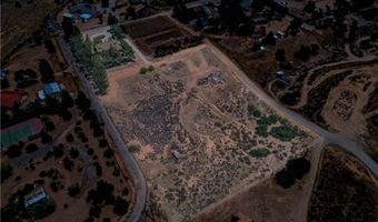34155 Castlehaven Rd, Agua Dulce, CA 91390