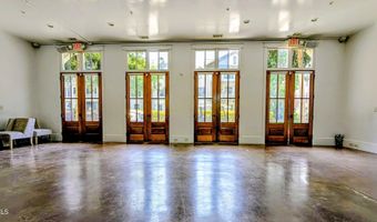 20 Market St 1, Beaufort, SC 29906
