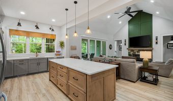 105 Chasewater Dr, Anderson, SC 29621