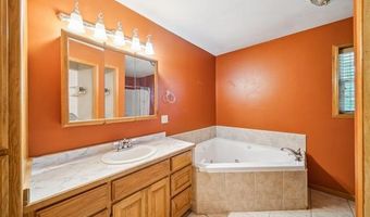 768 E Main St, Adair, OK 74330