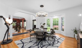 19 Cassandra Ln, North Kingstown, RI 02852