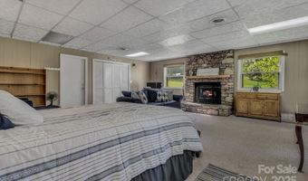 5 Fairway Dr, Arden, NC 28704
