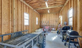 74 Driftwood Ct, Arapahoe, NC 28510