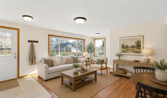 302 Benton St, Anoka, MN 55303