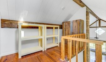 16 Kilroy Rd, Andover, NJ 07860