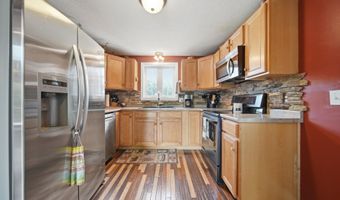 81 Pigeon Brook Rd, Baldwin, ME 04091