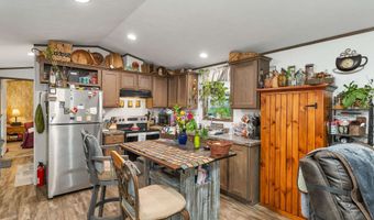 15 Courtesy Ave, Belmont, NH 03220