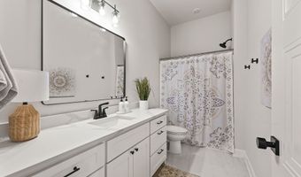 4 Moreton Ln, Bella Vista, AR 72714