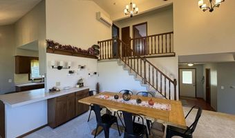 205 Washington Ave W, Albia, IA 52531