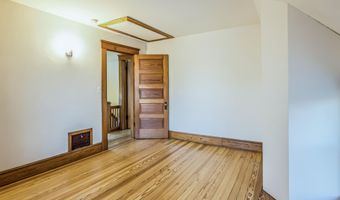 533 5th St, Ann Arbor, MI 48103