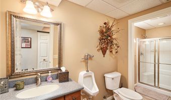662 Heatherleigh Dr, Akron, OH 44333