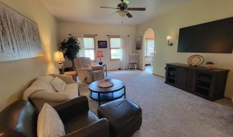 635 LAURISA Ln, Antigo, WI 54409