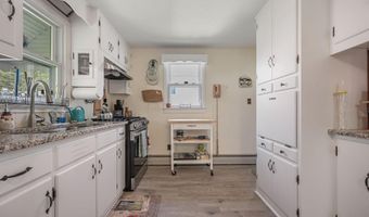 11 SIMPSON St, Harrington, DE 19952