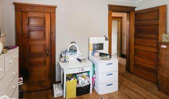 540 A Ave E, Albia, IA 52531