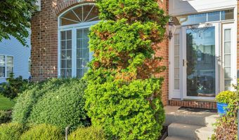 9 Hingham Ln, Barnegat, NJ 08005