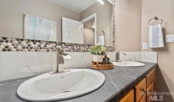 11909 W Patrina Dr, Boise, ID 83713