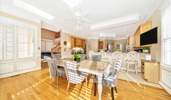 16612 MEDINAH Ct, Ashton, MD 20861