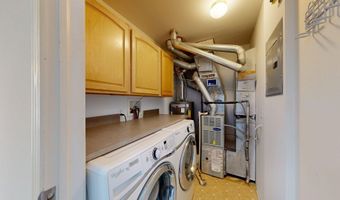 1908 Lindsay Ln, Ann Arbor, MI 48104