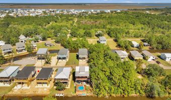 4063 Blue Jay St, Bay St. Louis, MS 39520