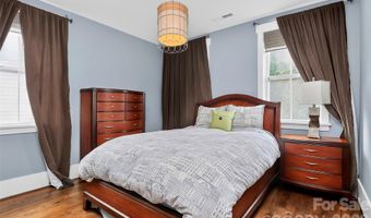 1539 Tippah Park Ct, Charlotte, NC 28205
