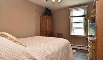32 Harrington Dr, Johnston, RI 02919