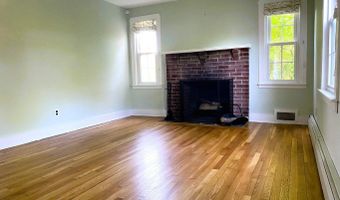 17 US Route One, Falmouth, ME 04105