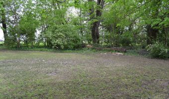 360 S Second St, Albion, IL 62806