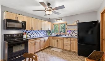 5209 S County Road D, Afton, WI 53501