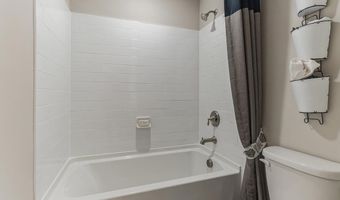 17 N 10th, Del Haven, NJ 08251