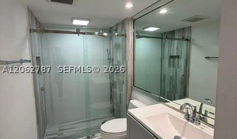 19707 Turnberry Way 24B, Aventura, FL 33180