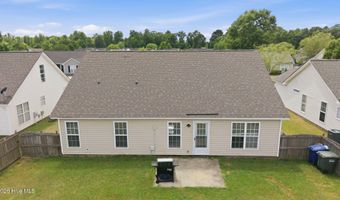 3675 Highland Dr, Ayden, NC 28513