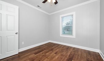 304 Cherry St, Belton, SC 29627