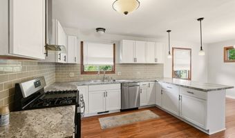 1534 Brittain Rd, Akron, OH 44310