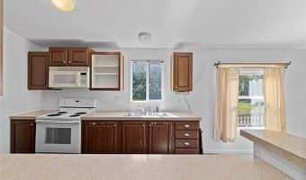 5824 Haddon Ln, Anacortes, WA 98221