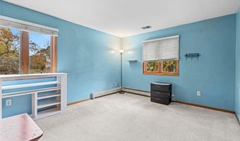 5122 Elizabeth Ln, Almont, MI 48003