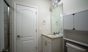 2825 Dillon Dr, Ann Arbor, MI 48105