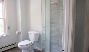252 S Main St, Coventry, RI 02816