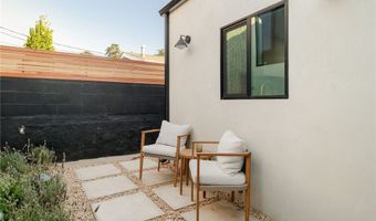 3923 Revere Ave, Los Angeles, CA 90039