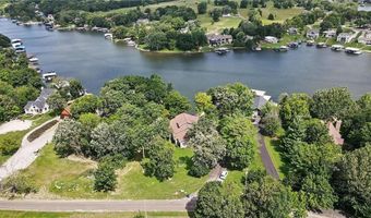 1066 Lake Viking Ter, Altamont, MO 64620