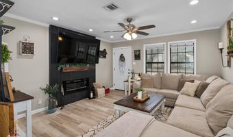 301 Larkin St, Benton, LA 71006