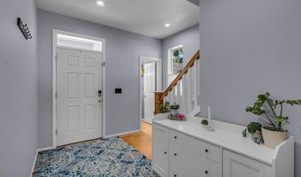 20499 SW CHANDELLE Ct, Beaverton, OR 97078