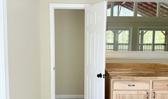 93 Pace Rd, Bennington, VT 05201